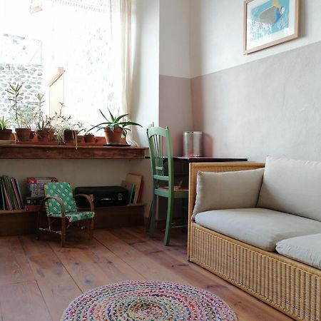 File Dans Ta Chambre ! Le Monastier sur Gazeille Номер фото