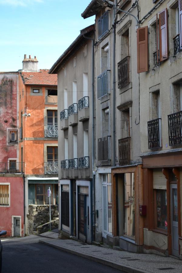File Dans Ta Chambre ! Le Monastier sur Gazeille Екстер'єр фото