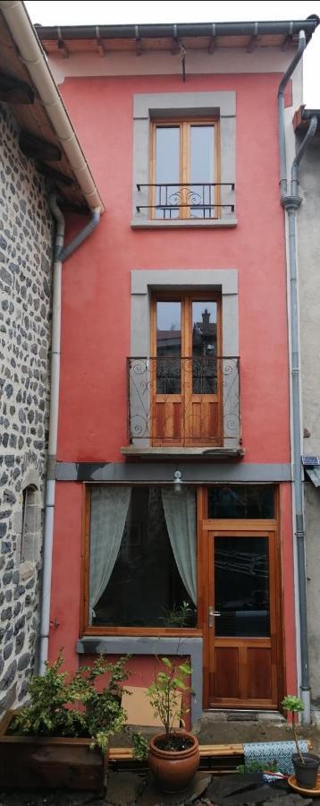 File Dans Ta Chambre ! Le Monastier sur Gazeille Екстер'єр фото