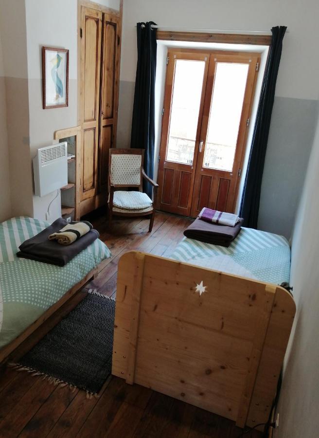 File Dans Ta Chambre ! Le Monastier sur Gazeille Номер фото